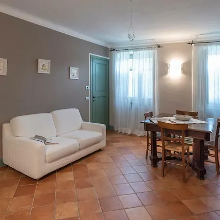 Εξοχικό σπίτι Cascina Meriame Serralunga d'Alba